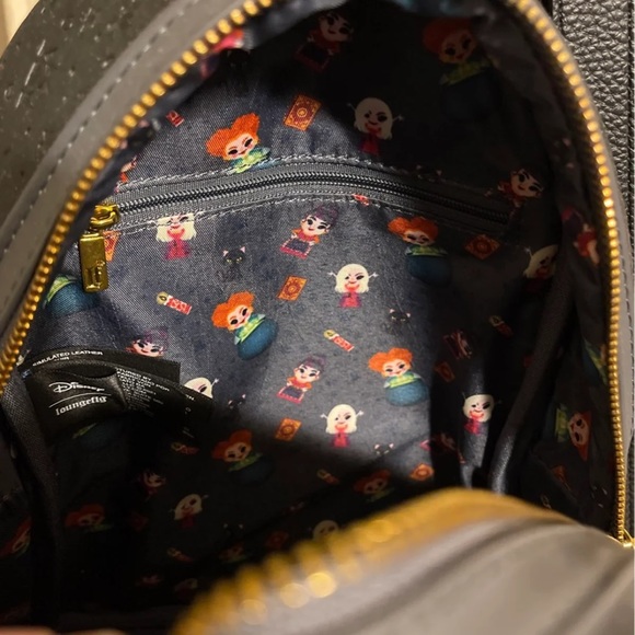 Disney Loungefly Hocus Pocus Backpack and Wallet - Picture 6 of 9